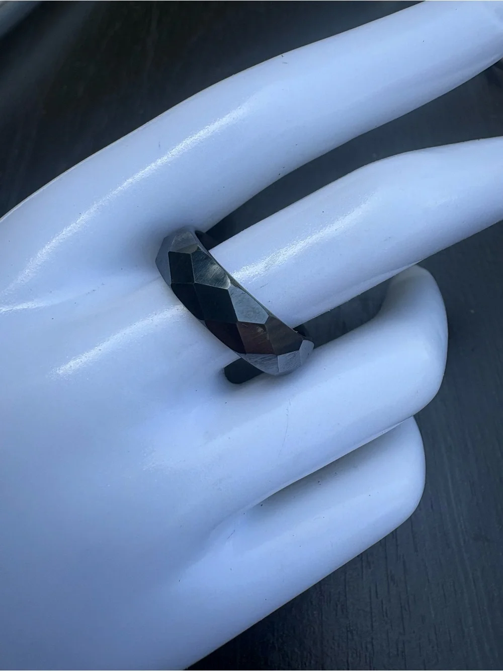Sleek Black Metallic Ring - Size 9.75